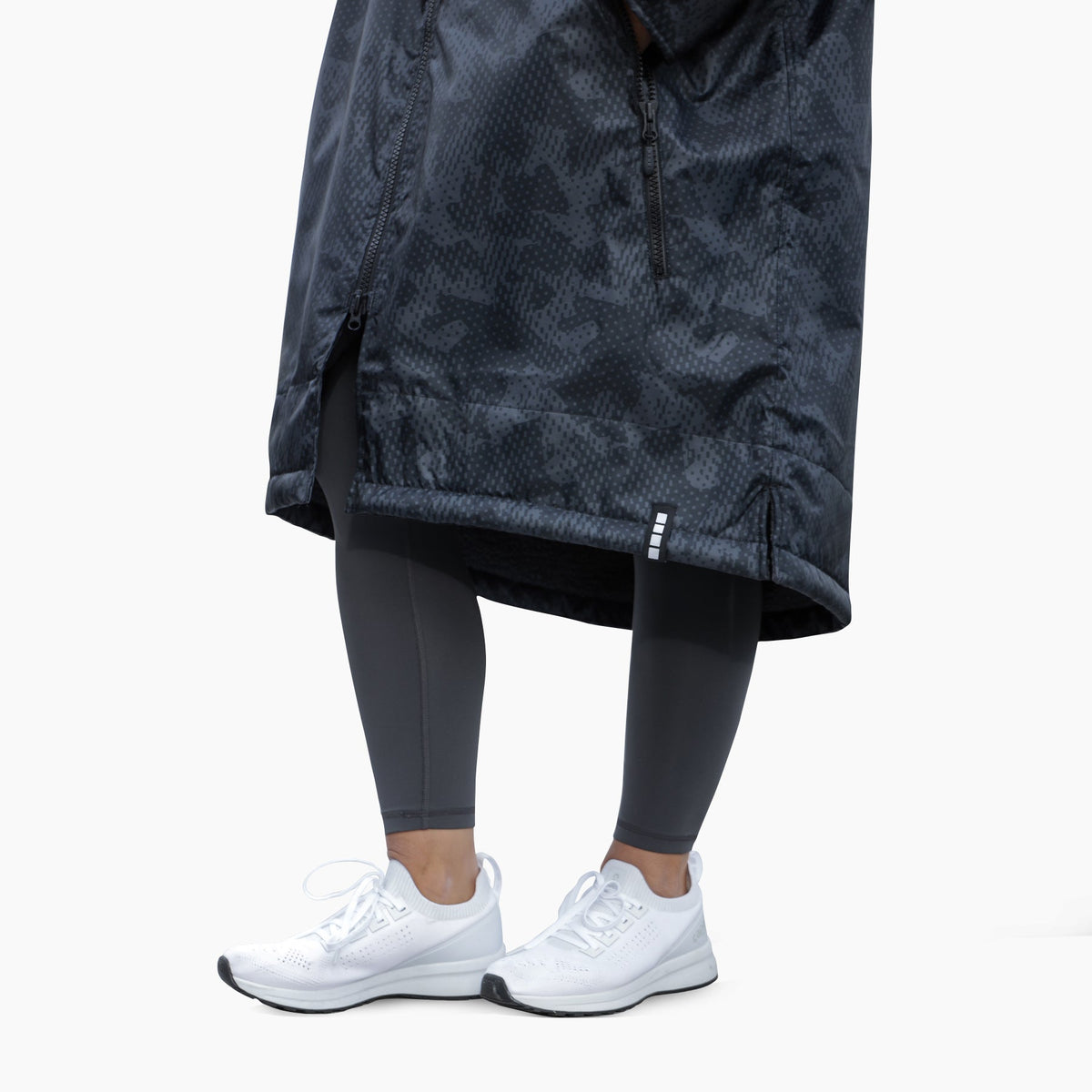 Adult Unisex Geo Camo Spectator Blanket Jacket